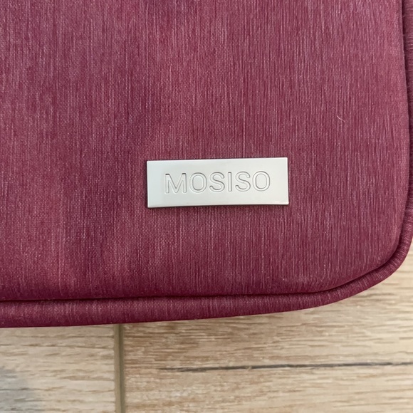 Laptop Case - Picture 2 of 4